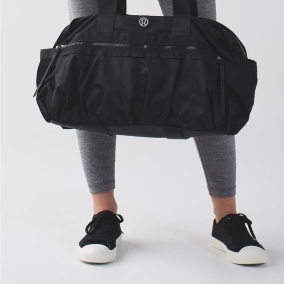 lululemon Gym to Win Duffel Bag - Picture 2 of 8